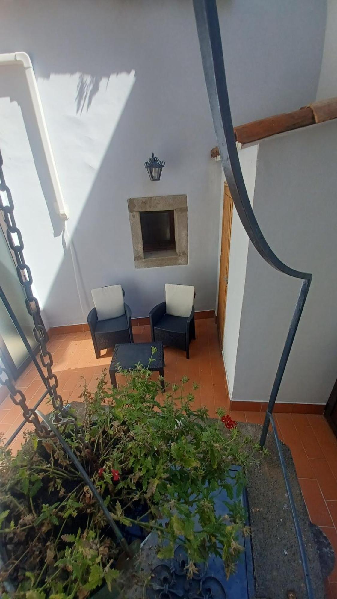 B&B Le Vie Del Borgo 카스티글리오네디시칠리아 외부 사진