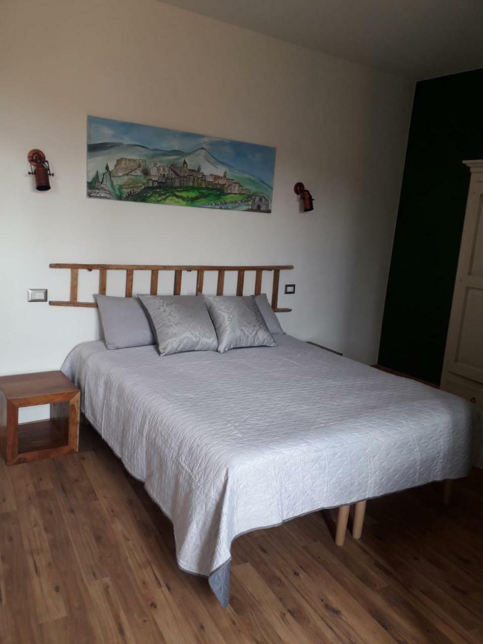 B&B Le Vie Del Borgo 카스티글리오네디시칠리아 외부 사진