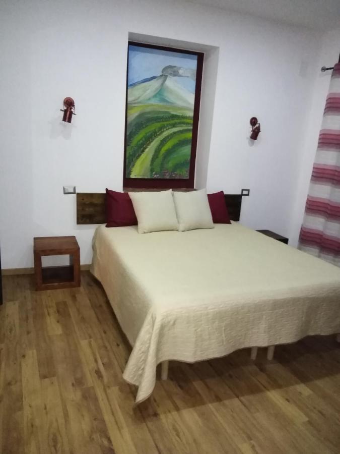 B&B Le Vie Del Borgo 카스티글리오네디시칠리아 외부 사진